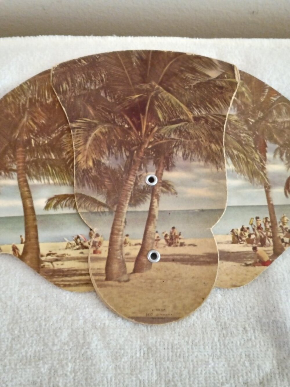 Vintage "Pictorial Folding Advertising Fan" /  General Electric Dealer Handout